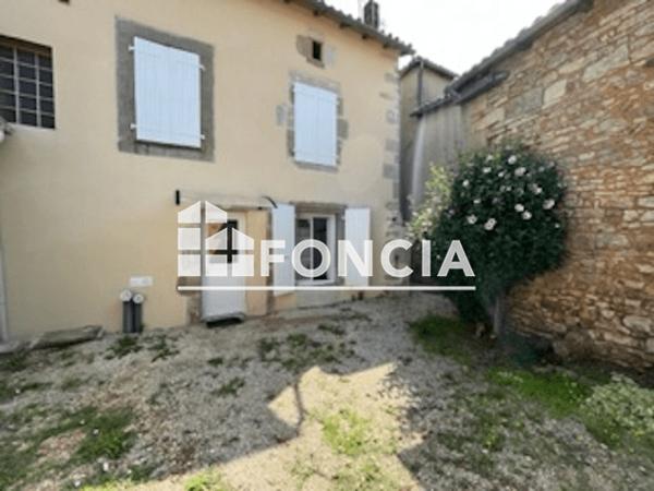 Location Maison 3 pièces 71.96 m² - 6 PLACE SADI CARNOT St Claud 16450