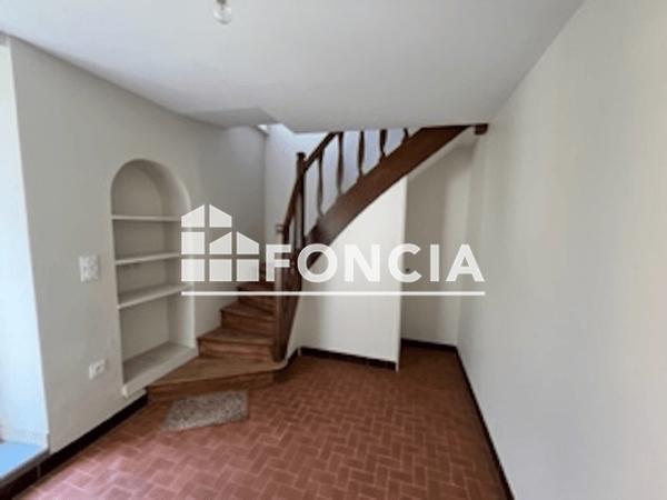 Location Maison 3 pièces 71.96 m² - 6 PLACE SADI CARNOT St Claud 16450