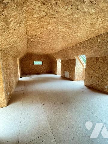 Maison type chalet écologique au cœur des bois