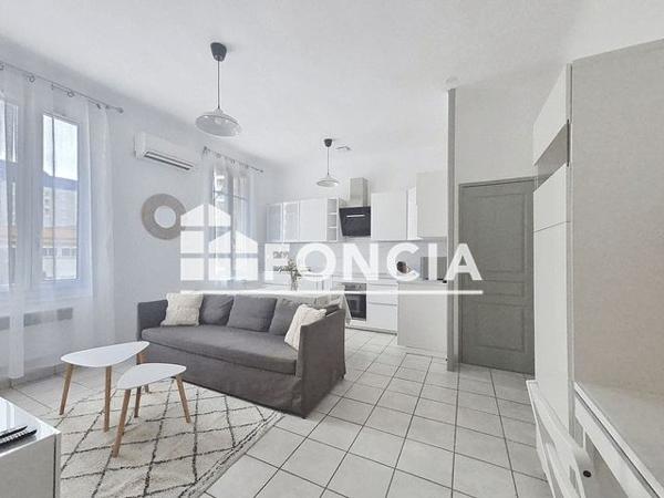 Location Appartement 2 pièces 38.6 m² - 6 RUE ST BRUNO Marseille 13004