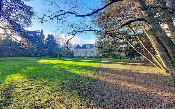 Appartement à vendre    4 pièces • 98,42 m2 Joué-lès-Tours