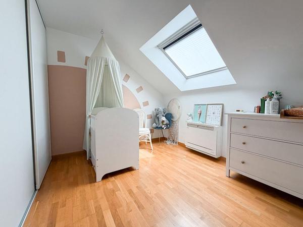 Maison à vendre à la La Chapelle sur Erdre 3 chambres et un bureau