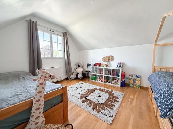 Maison à vendre à la La Chapelle sur Erdre 3 chambres et un bureau