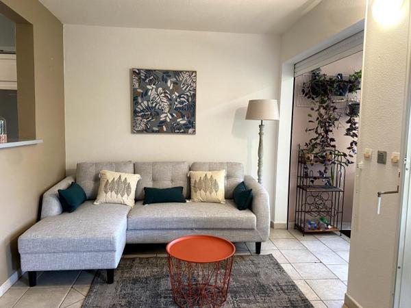 Location / Appartement T2