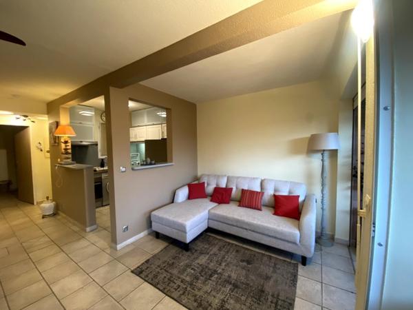 Location / Appartement T2