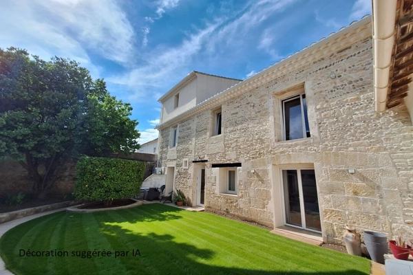 A VENDRE Maison de ville exceptionnelle MANDUEL P8