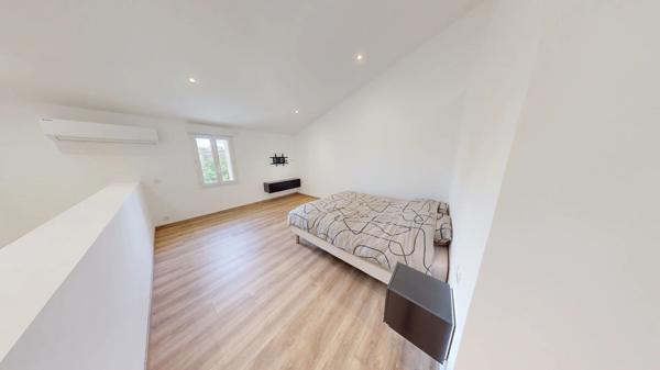 A VENDRE Maison de ville exceptionnelle MANDUEL P8