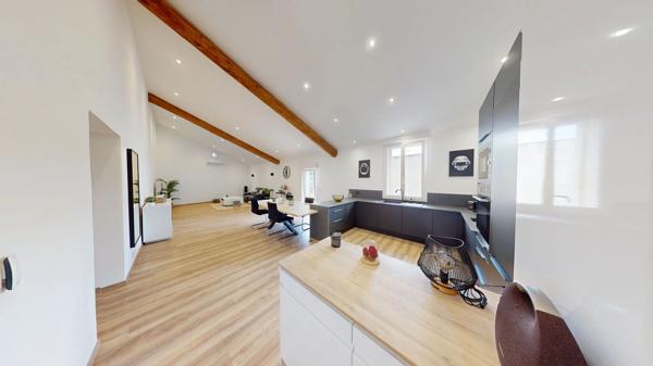 A VENDRE Maison de ville exceptionnelle MANDUEL P8