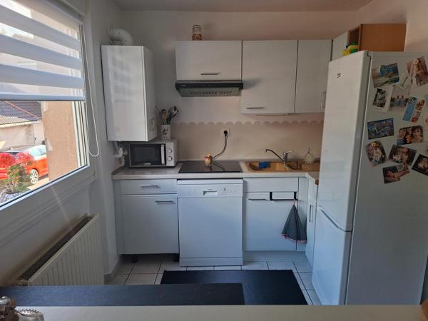Bel appartement avec terrasse proche centre-ville!