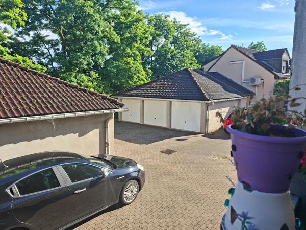 Bel appartement avec terrasse proche centre-ville!