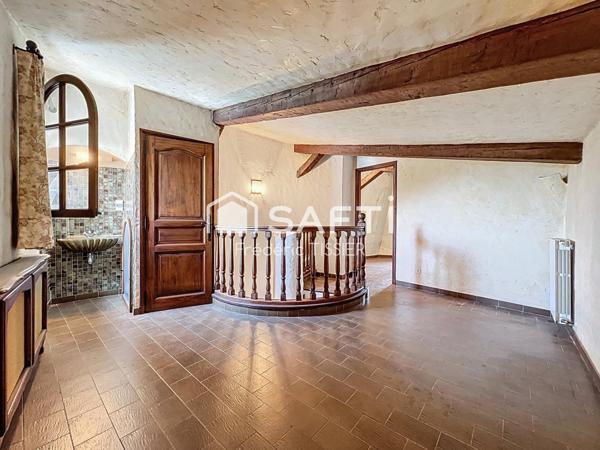 La Roquette Sur Siagne : Grande Villa 5 pièces + Appartement T2