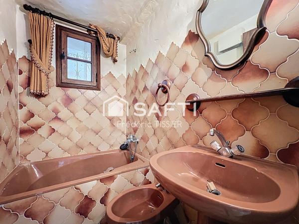 La Roquette Sur Siagne : Grande Villa 5 pièces + Appartement T2