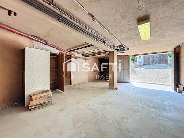 La Roquette Sur Siagne : Grande Villa 5 pièces + Appartement T2