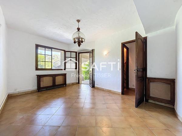 La Roquette Sur Siagne : Grande Villa 5 pièces + Appartement T2