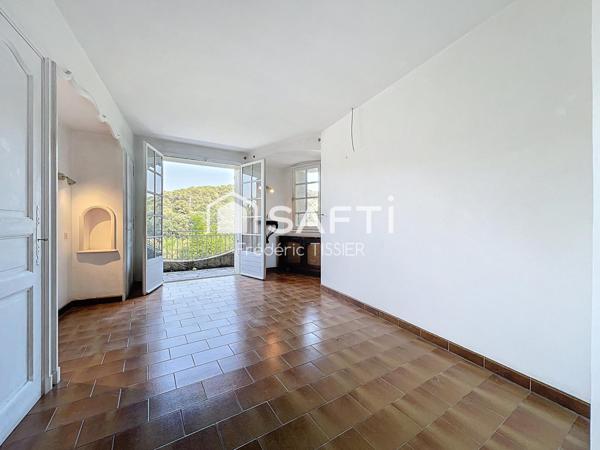 La Roquette Sur Siagne : Grande Villa 5 pièces + Appartement T2