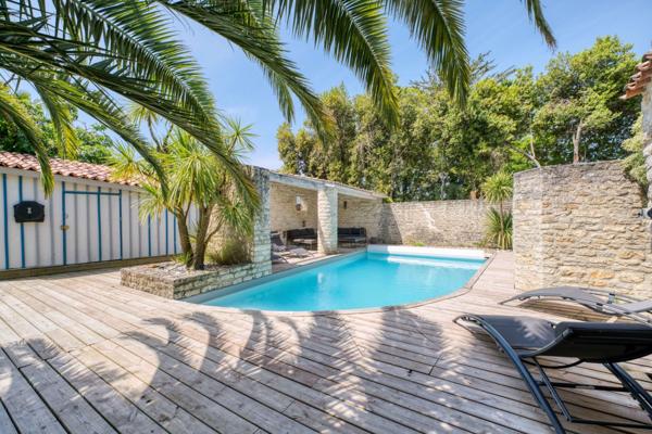 Vente Maison de luxe Saint-Pierre-d'Oléron 7 Pièces 160 m²