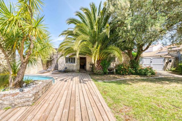 Vente Maison de luxe Saint-Pierre-d'Oléron 7 Pièces 160 m²