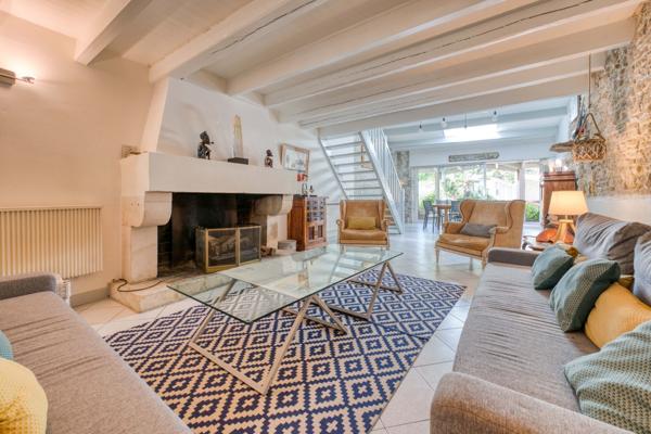 Vente Maison de luxe Saint-Pierre-d'Oléron 7 Pièces 160 m²