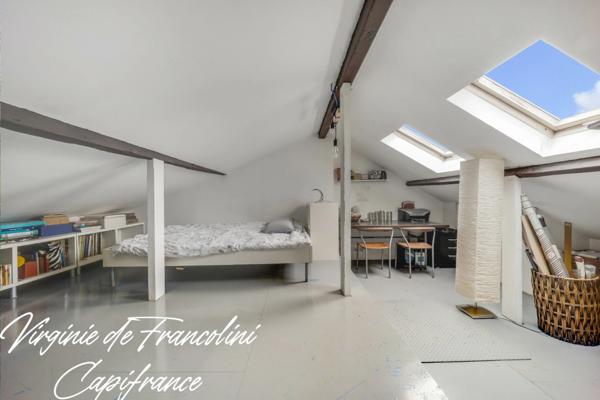 Ivry-sur-Seine-A vendre maison 7 pièces- 4 chambres -véranda, jardin, garage, cave- 3 mn à pied métro Ligne 7-au Calme