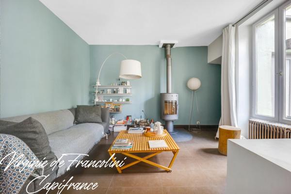 Ivry-sur-Seine-A vendre maison 7 pièces- 4 chambres -véranda, jardin, garage, cave- 3 mn à pied métro Ligne 7-au Calme