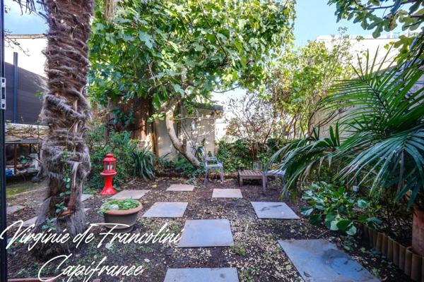 Ivry-sur-Seine-A vendre maison 7 pièces- 4 chambres -véranda, jardin, garage, cave- 3 mn à pied métro Ligne 7-au Calme