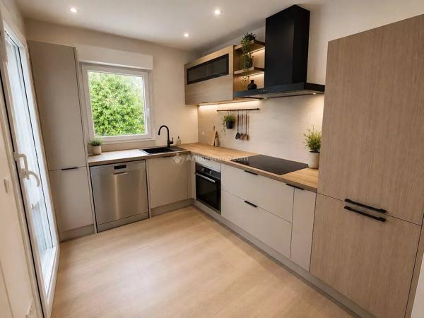 Vente                                                      Appartement
                        
                     3 pièces                      61 m2                     à Chessy