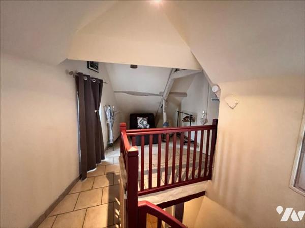 Ensemble immobilier 4 pièces 106 m² SAINT AIGNAN SUR CHER