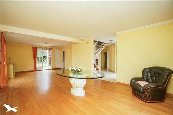 Maison à vendre |  Ballan-Miré |  7 pièces | 205 m²