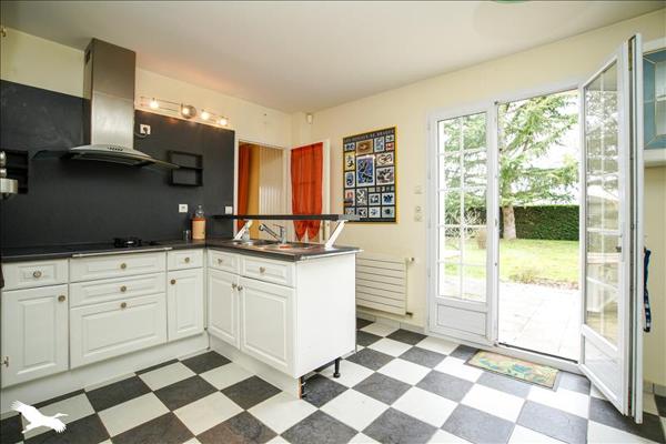 Maison à vendre |  Ballan-Miré |  7 pièces | 205 m²