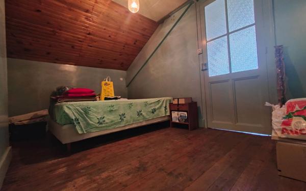 Maison à vendre    4 pièces • 76 m2 Saint-Pierre-la-Palud