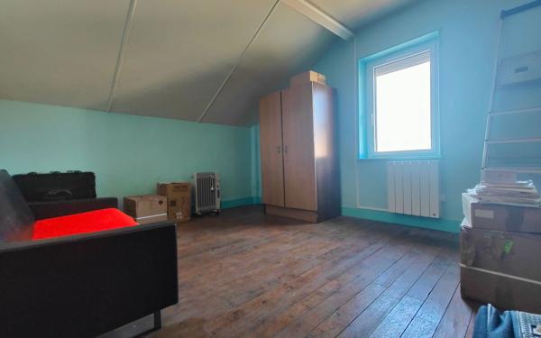 Maison à vendre    4 pièces • 76 m2 Saint-Pierre-la-Palud