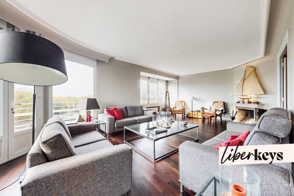 Appartement 4/5 pièces de 166 m² - parking - cave privative - balcon