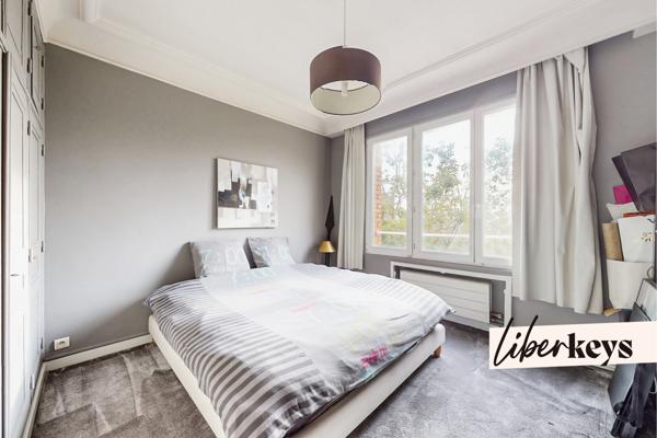 Appartement 4/5 pièces de 166 m² - parking - cave privative - balcon