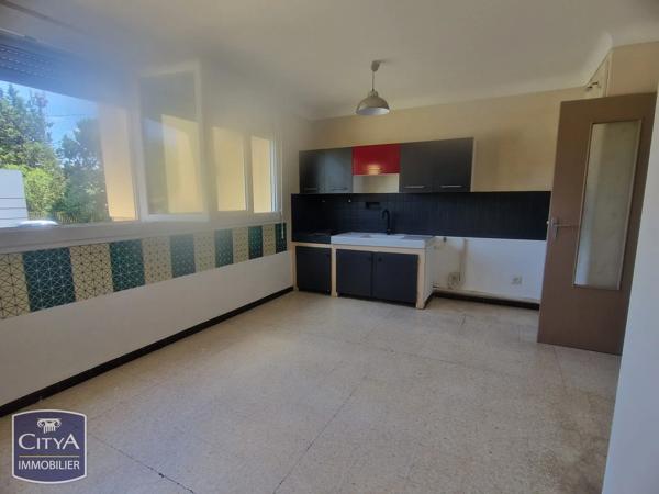 Appartement à vendre 4 pièces 95.82m² Villeneuve-lès-Avignon (30400)