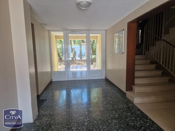 Appartement à vendre 4 pièces 95.82m² Villeneuve-lès-Avignon (30400)