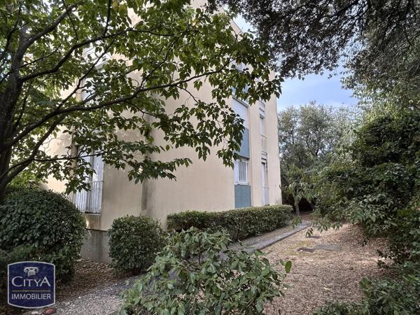 Appartement à vendre 4 pièces 95.82m² Villeneuve-lès-Avignon (30400)