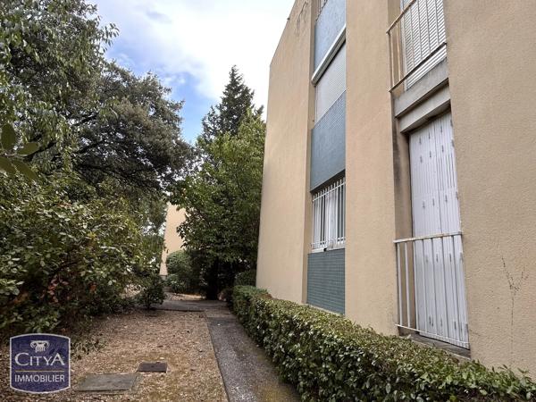 Appartement à vendre 4 pièces 95.82m² Villeneuve-lès-Avignon (30400)