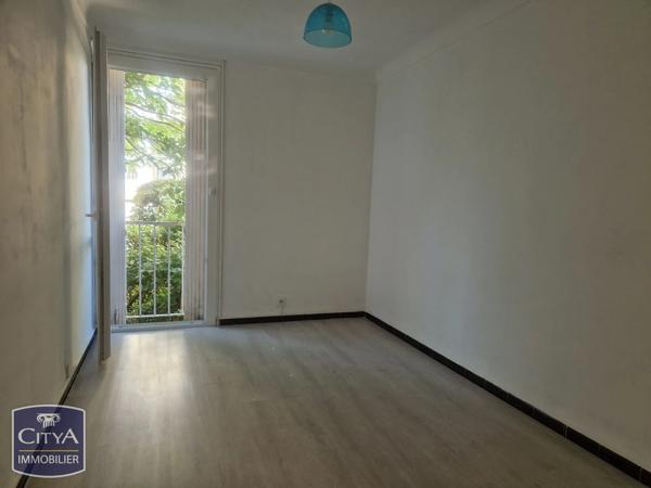 Appartement à vendre 4 pièces 95.82m² Villeneuve-lès-Avignon (30400)