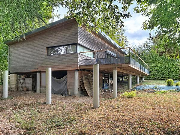 Maison 5 pièces de 105,40 m² à Briollay ? Plain-pied, 3 chambres et grande terrasse
