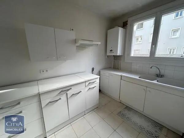 Appartement à louer 3 pièces 64m² Royan (17200)