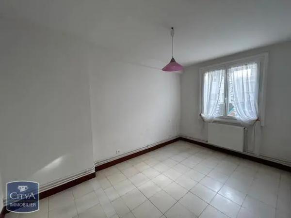 Appartement à louer 3 pièces 64m² Royan (17200)