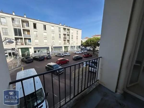 Appartement à louer 3 pièces 64m² Royan (17200)