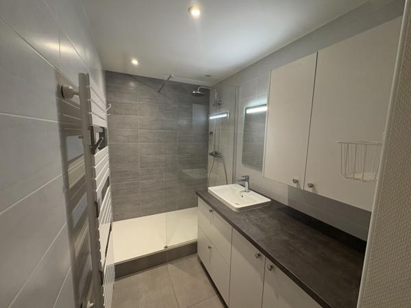 Appartement 4 pièce(s) 2 chambre(s) 81.35 m²