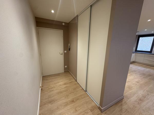 Appartement 4 pièce(s) 2 chambre(s) 81.35 m²