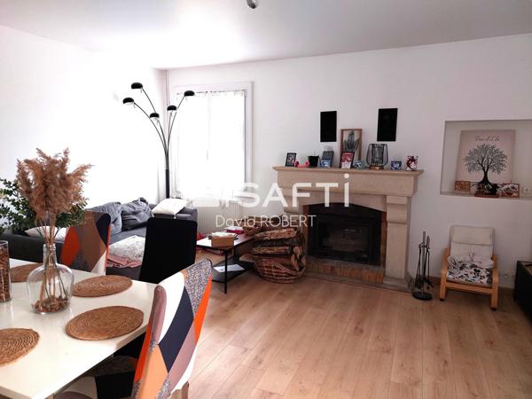 Maison type 5, pièce indépendante, cour et garage