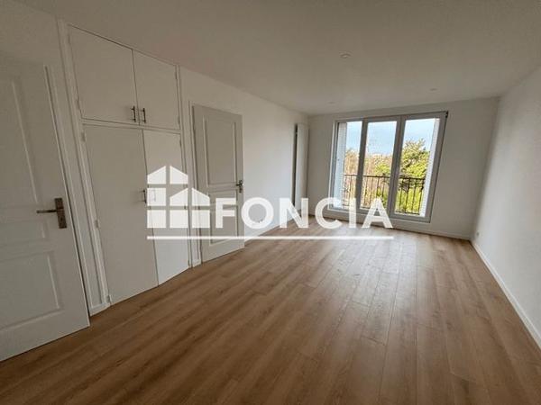 Location Studio 30.58 m² - 14 AVENUE DU MIDI Saint-maur 94100