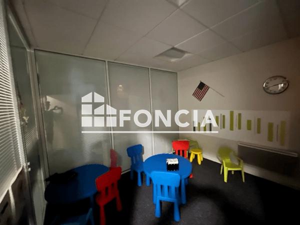 Location Local commercial 130.12 m² - 13/15 RUE DE MANTOUE Charleville Mezieres 08000