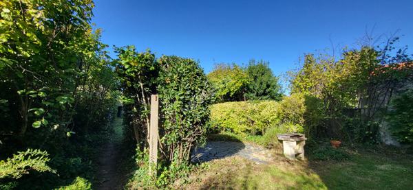 NANTES BOURGEONNIERE / HIPPODROME : En vente ! Exclusivité pour cette familiale de 4 chambres, jardin arboré Ouest, proche toutes commodités.