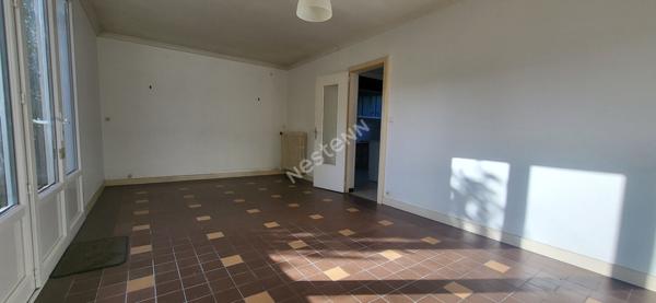 NANTES BOURGEONNIERE / HIPPODROME : En vente ! Exclusivité pour cette familiale de 4 chambres, jardin arboré Ouest, proche toutes commodités.
