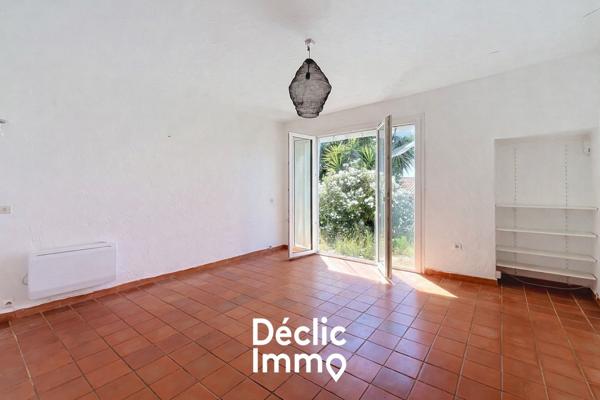 Vente maison Chateauneuf grasse, 228m² 10 pièces 526 000€ avec terrasse